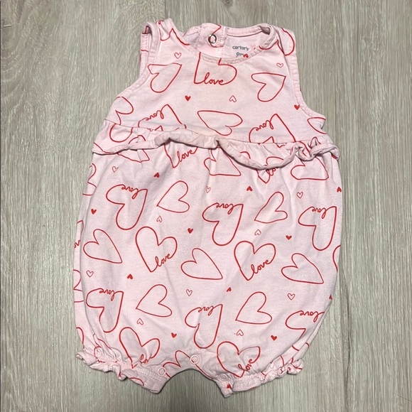 4/$20 Carters Pink Heart Print Baby Romper 9M - Picture 1 of 1